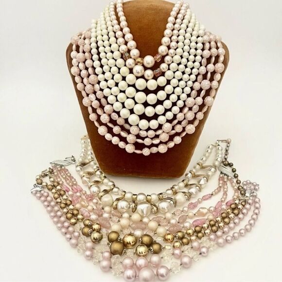 1/2 Lb Vtg 2 Now Estate Costume Jewelry Lot Some Signed All Wearable Silver Gold - Picture 4 of 5